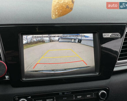 Синій Кіа Niro, об'ємом двигуна 0 л та пробігом 130 тис. км за 18455 $, фото 60 на Automoto.ua