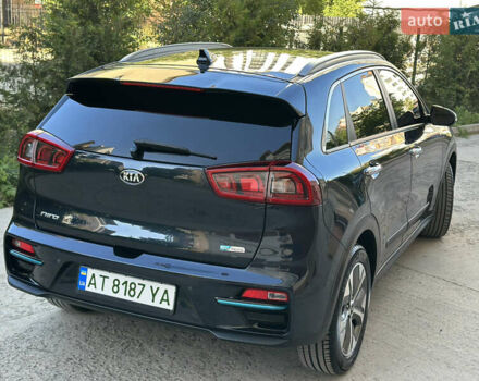 Синий Киа Niro, объемом двигателя 0 л и пробегом 155 тыс. км за 18650 $, фото 27 на Automoto.ua