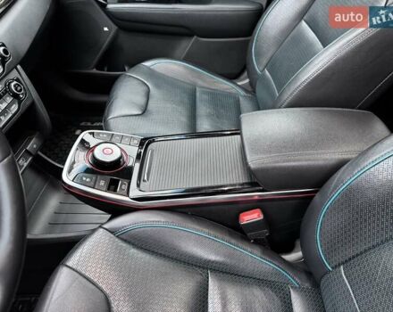 Синий Киа Niro, объемом двигателя 0 л и пробегом 172 тыс. км за 17150 $, фото 24 на Automoto.ua