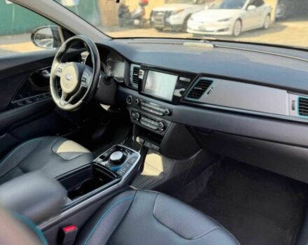 Синий Киа Niro, объемом двигателя 0 л и пробегом 40 тыс. км за 7100 $, фото 7 на Automoto.ua