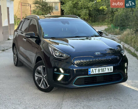 Синий Киа Niro, объемом двигателя 0 л и пробегом 155 тыс. км за 18650 $, фото 5 на Automoto.ua