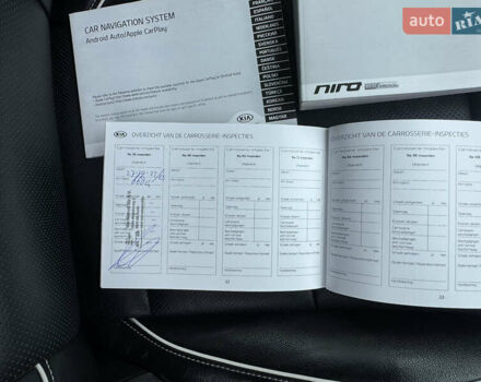Синий Киа Niro, объемом двигателя 0 л и пробегом 88 тыс. км за 17777 $, фото 46 на Automoto.ua