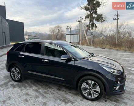 Синий Киа Niro, объемом двигателя 0 л и пробегом 168 тыс. км за 16800 $, фото 10 на Automoto.ua