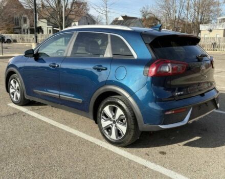 Синій Кіа Niro, об'ємом двигуна 1.6 л та пробігом 41 тис. км за 7300 $, фото 3 на Automoto.ua