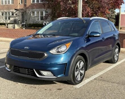 Синій Кіа Niro, об'ємом двигуна 1.6 л та пробігом 41 тис. км за 7300 $, фото 2 на Automoto.ua
