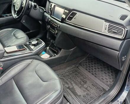 Синий Киа Niro, объемом двигателя 0 л и пробегом 111 тыс. км за 17950 $, фото 21 на Automoto.ua