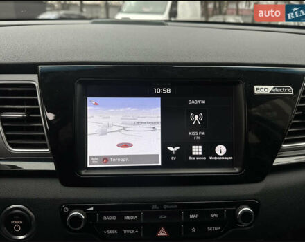 Синій Кіа Niro, об'ємом двигуна 0 л та пробігом 83 тис. км за 18700 $, фото 29 на Automoto.ua