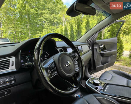 Синій Кіа Niro, об'ємом двигуна 0 л та пробігом 145 тис. км за 16999 $, фото 36 на Automoto.ua