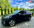 Синій Кіа Niro, об'ємом двигуна 0 л та пробігом 145 тис. км за 16999 $, фото 4 на Automoto.ua