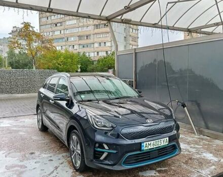 Синий Киа Niro, объемом двигателя 0 л и пробегом 111 тыс. км за 17950 $, фото 1 на Automoto.ua
