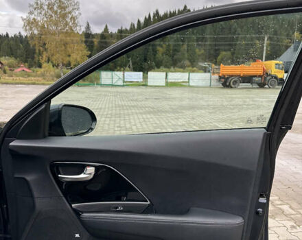 Синий Киа Niro, объемом двигателя 0 л и пробегом 120 тыс. км за 14999 $, фото 19 на Automoto.ua