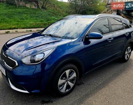 Синий Киа Niro, объемом двигателя 1.58 л и пробегом 371 тыс. км за 14000 $, фото 6 на Automoto.ua