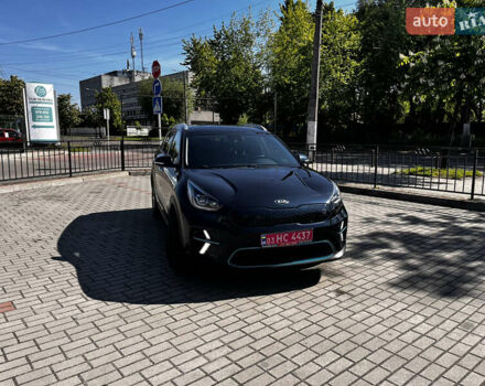 Синий Киа Niro, объемом двигателя 0 л и пробегом 64 тыс. км за 20550 $, фото 3 на Automoto.ua