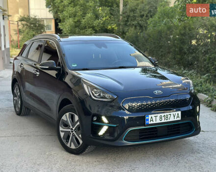 Синий Киа Niro, объемом двигателя 0 л и пробегом 155 тыс. км за 18650 $, фото 17 на Automoto.ua