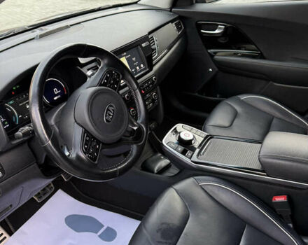 Синий Киа Niro, объемом двигателя 0 л и пробегом 168 тыс. км за 16800 $, фото 29 на Automoto.ua