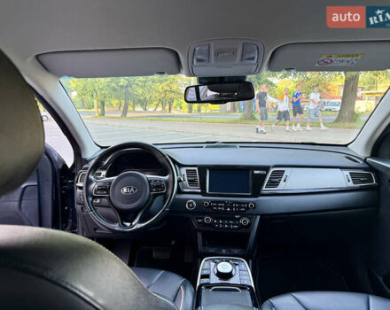 Синій Кіа Niro, об'ємом двигуна 0 л та пробігом 192 тис. км за 17386 $, фото 33 на Automoto.ua