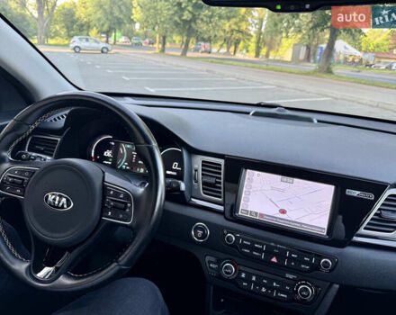 Синій Кіа Niro, об'ємом двигуна 0 л та пробігом 192 тис. км за 17386 $, фото 36 на Automoto.ua
