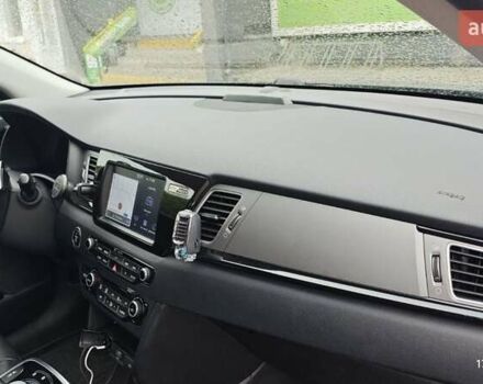 Синий Киа Niro, объемом двигателя 0 л и пробегом 153 тыс. км за 19100 $, фото 19 на Automoto.ua