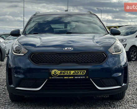 Синий Киа Niro, объемом двигателя 1.58 л и пробегом 91 тыс. км за 17650 $, фото 1 на Automoto.ua