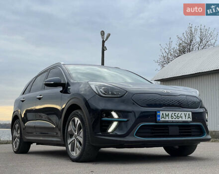 Синій Кіа Niro, об'ємом двигуна 0 л та пробігом 130 тис. км за 18455 $, фото 12 на Automoto.ua