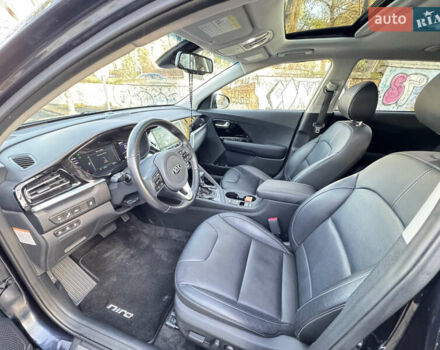 Синий Киа Niro, объемом двигателя 1.6 л и пробегом 52 тыс. км за 19800 $, фото 20 на Automoto.ua