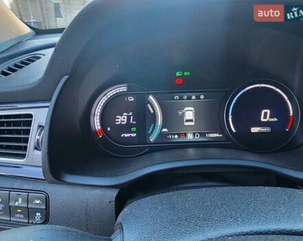 Синий Киа Niro, объемом двигателя 0 л и пробегом 119 тыс. км за 18300 $, фото 18 на Automoto.ua