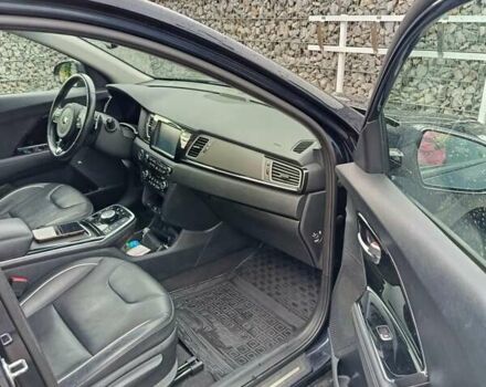 Синий Киа Niro, объемом двигателя 0 л и пробегом 111 тыс. км за 17950 $, фото 25 на Automoto.ua