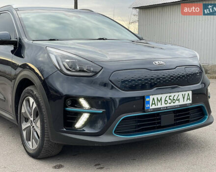 Синій Кіа Niro, об'ємом двигуна 0 л та пробігом 130 тис. км за 18455 $, фото 9 на Automoto.ua