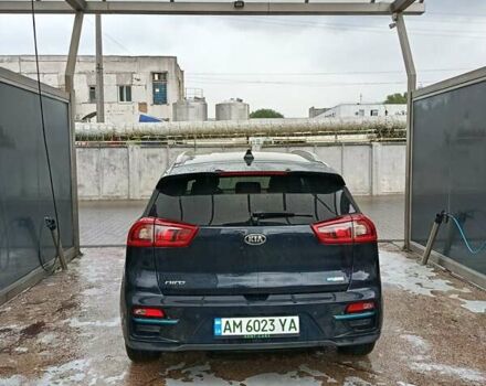 Синий Киа Niro, объемом двигателя 0 л и пробегом 111 тыс. км за 17950 $, фото 8 на Automoto.ua