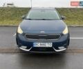 Синий Киа Niro, объемом двигателя 1.58 л и пробегом 160 тыс. км за 16300 $, фото 2 на Automoto.ua