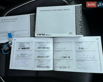 Синий Киа Niro, объемом двигателя 0 л и пробегом 88 тыс. км за 17777 $, фото 48 на Automoto.ua