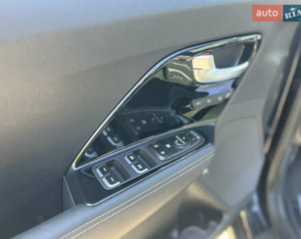 Синий Киа Niro, объемом двигателя 0 л и пробегом 64 тыс. км за 20550 $, фото 24 на Automoto.ua