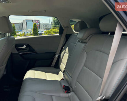 Синій Кіа Niro, об'ємом двигуна 1.6 л та пробігом 92 тис. км за 19700 $, фото 9 на Automoto.ua