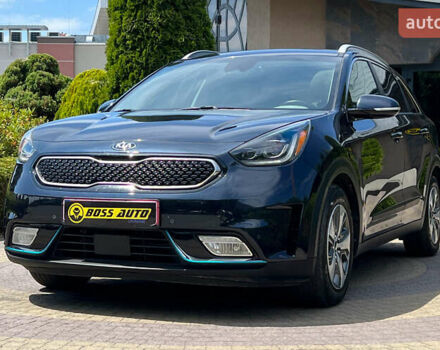 Синій Кіа Niro, об'ємом двигуна 1.6 л та пробігом 92 тис. км за 19700 $, фото 2 на Automoto.ua