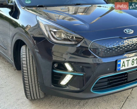 Синий Киа Niro, объемом двигателя 0 л и пробегом 155 тыс. км за 18650 $, фото 47 на Automoto.ua