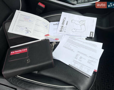 Синій Кіа Niro, об'ємом двигуна 0 л та пробігом 107 тис. км за 19200 $, фото 36 на Automoto.ua