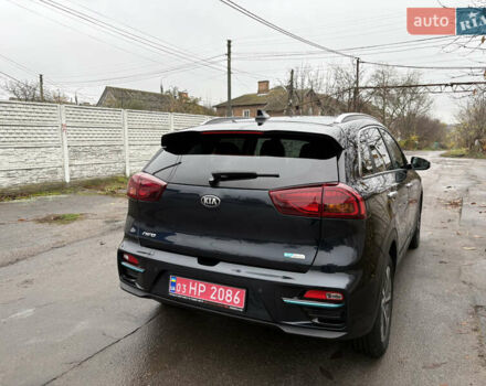 Синий Киа Niro, объемом двигателя 0 л и пробегом 115 тыс. км за 19900 $, фото 6 на Automoto.ua