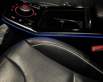 Синий Киа Niro, объемом двигателя 0 л и пробегом 105 тыс. км за 18999 $, фото 4 на Automoto.ua
