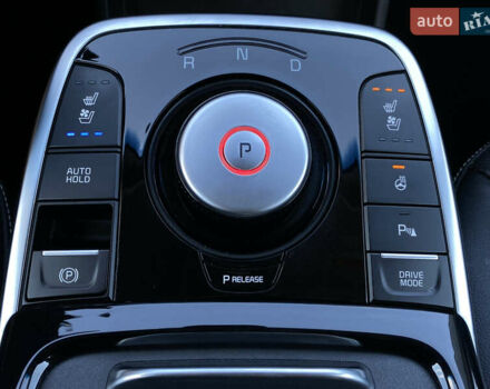 Синій Кіа Niro, об'ємом двигуна 0 л та пробігом 106 тис. км за 21900 $, фото 7 на Automoto.ua