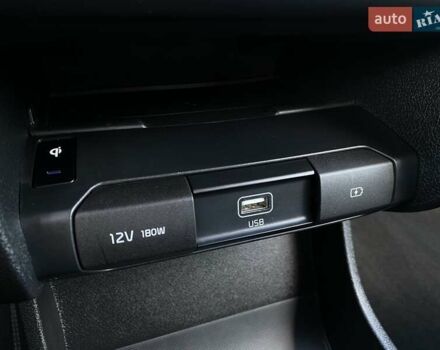 Синий Киа Niro, объемом двигателя 0 л и пробегом 72 тыс. км за 21700 $, фото 7 на Automoto.ua