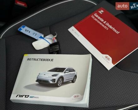 Синий Киа Niro, объемом двигателя 0 л и пробегом 90 тыс. км за 18427 $, фото 25 на Automoto.ua