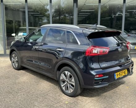 Синий Киа Niro, объемом двигателя 0 л и пробегом 105 тыс. км за 18999 $, фото 7 на Automoto.ua