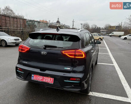Синий Киа Niro, объемом двигателя 0 л и пробегом 125 тыс. км за 19600 $, фото 16 на Automoto.ua
