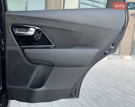 Синий Киа Niro, объемом двигателя 0 л и пробегом 130 тыс. км за 18900 $, фото 67 на Automoto.ua