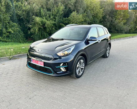 Синій Кіа Niro, об'ємом двигуна 0 л та пробігом 112 тис. км за 19500 $, фото 78 на Automoto.ua