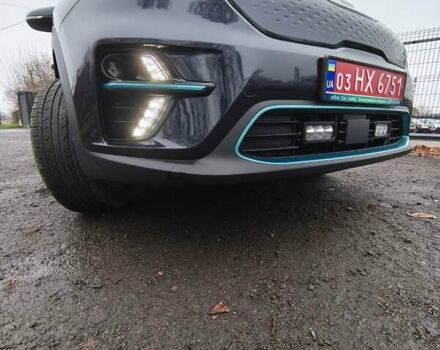 Синій Кіа Niro, об'ємом двигуна 0 л та пробігом 150 тис. км за 18000 $, фото 15 на Automoto.ua