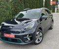 Синий Киа Niro, объемом двигателя 0 л и пробегом 156 тыс. км за 18900 $, фото 1 на Automoto.ua