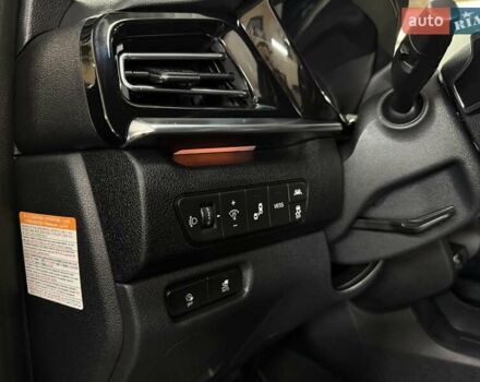 Синій Кіа Niro, об'ємом двигуна 0 л та пробігом 144 тис. км за 18799 $, фото 27 на Automoto.ua