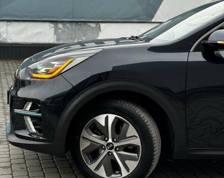 Синій Кіа Niro, об'ємом двигуна 0 л та пробігом 93 тис. км за 19999 $, фото 9 на Automoto.ua