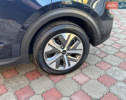 Синий Киа Niro, объемом двигателя 0 л и пробегом 170 тыс. км за 17999 $, фото 46 на Automoto.ua